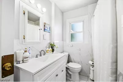 48 Belmohr St, Belleville, NJ 07109 - Photo 14