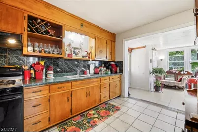 48 Belmohr St, Belleville, NJ 07109 - Photo 6