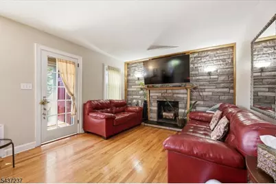 48 Belmohr St, Belleville, NJ 07109 - Photo 2