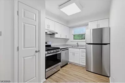 1403 Normandy Ct., Raritan Township, NJ 08822 - Photo 16