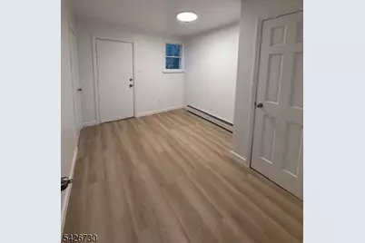 186 3rd St #1, Newark, NJ 07107 - Photo 12
