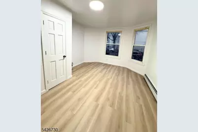 186 3rd St #1, Newark, NJ 07107 - Photo 10