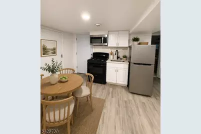 186 3rd St #1, Newark, NJ 07107 - Photo 14