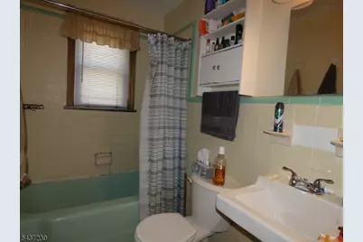 633 S Lincoln Ave, Woodbridge Township, NJ 07095 - Photo 10