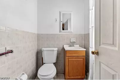 27 Belmont Ave, Dover, NJ 07801 - Photo 14