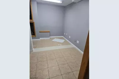 237 Adams St, Newark, NJ 07105 - Photo 6