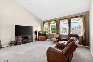 13 Fairchild Ln, Wantage, NJ 07461 - Photo 10