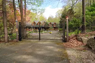 31 Kent Rd, Hampton Township, NJ 07860 - Photo 24