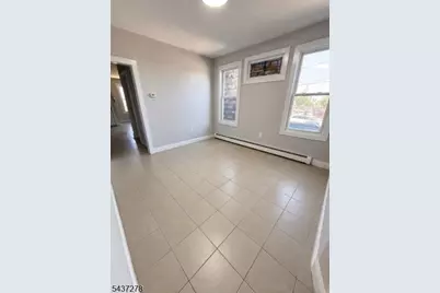 658 Magnolia Ave #1, Elizabeth, NJ 07206 - Photo 2