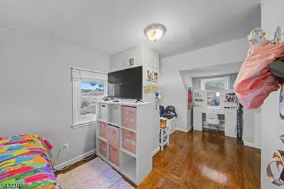2254 Halsey St, Union Township, NJ 07083 - Photo 12