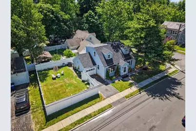 2254 Halsey St, Union Township, NJ 07083 - Photo 2
