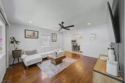 2254 Halsey St, Union Township, NJ 07083 - Photo 4