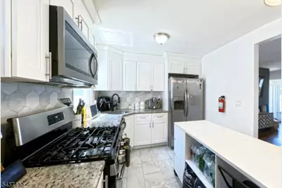2254 Halsey St, Union Township, NJ 07083 - Photo 6