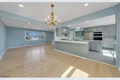 162 Grove Ave, Verona, NJ 07044 - Photo 6