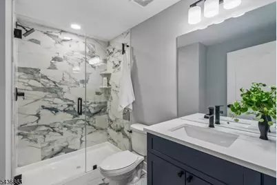 518-520 Cardinal Ln, Green Brook Township, NJ 08812 - Photo 22
