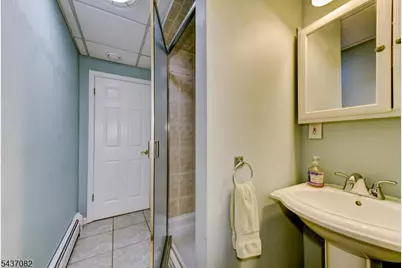 11 Yellow Brick Rd, Wayne, NJ 07470 - Photo 34