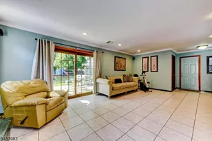 11 Yellow Brick Rd, Wayne Twp., NJ 07470 - Photo 32