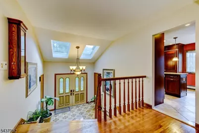 11 Yellow Brick Rd, Wayne, NJ 07470 - Photo 10