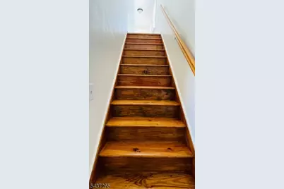 728 Thomas St, Elizabeth, NJ 07202 - Photo 8