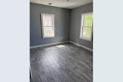34 Sussex Ave #b, Morristown, NJ 07960 - Photo 2