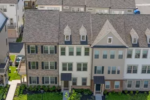 17 Gala Ct, Livingston, NJ 07039 - Photo 2