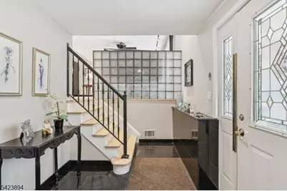 118 Byrd Ave, Bloomfield, NJ 07003 - Photo 2