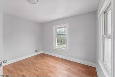 835 E 2nd St, Plainfield, NJ 07062 - Photo 18