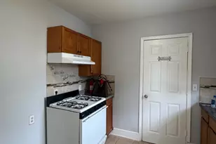 835 E 2nd St, Plainfield, NJ 07062 - Photo 2