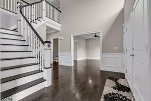 9 Jamieson Way, Hillsborough Township, NJ 08844 - Photo 4