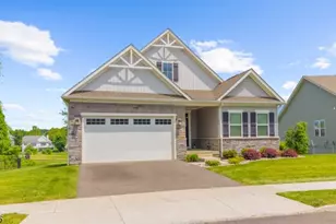 124 Clubhouse Drive, Washington Township, NJ 07882 - Photo 2