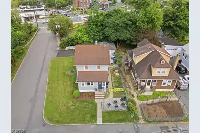13 Elm Dr, Cedar Grove, NJ 07009 - Photo 28