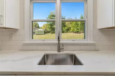 4 Lingert Ave, Clinton, NJ 08809 - Photo 14
