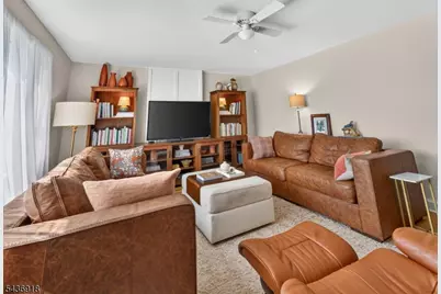 4 Lingert Ave, Clinton, NJ 08809 - Photo 8