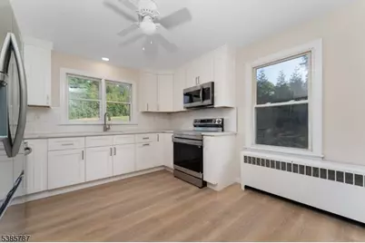 4 Lingert Ave, Clinton, NJ 08809 - Photo 16