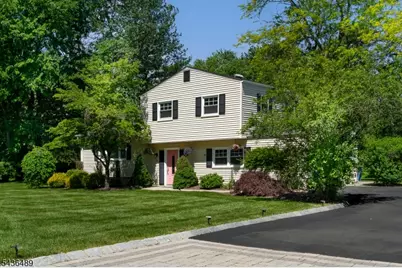9 Lexington Rd, Bernards Township, NJ 07920 - Photo 2