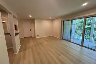 7 Sheffield Ct, North Brunswick Township, NJ 08902 - Photo 4