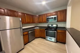 7 Sheffield Ct, North Brunswick Township, NJ 08902 - Photo 2