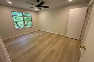 7 Sheffield Ct, North Brunswick Township, NJ 08902 - Photo 6