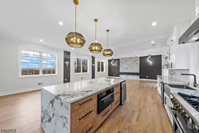 38 Pershing Pl, Woodland Park, NJ 07424 - Photo 12