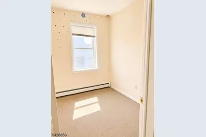 98 E Centre St, Nutley, NJ 07110 - Photo 14