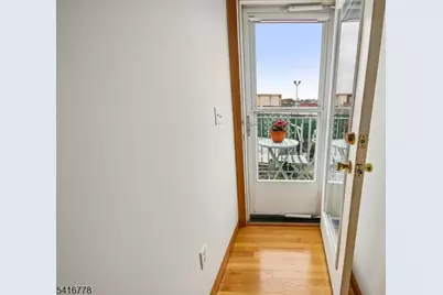 63 Waydell St, Newark, NJ 07105 - Photo 42