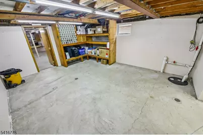 63 Waydell St, Newark, NJ 07105 - Photo 36