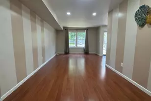 371 Hawkshead Way, Franklin Township, NJ 08873 - Photo 6