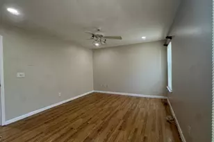 371 Hawkshead Way, Franklin Township, NJ 08873 - Photo 16
