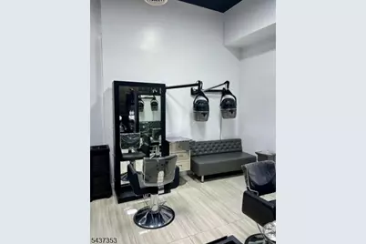 372 Lakeview Ave, Clifton, NJ 07011 - Photo 6