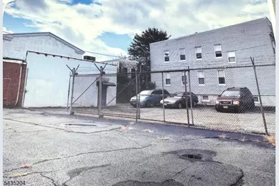 183 Oakwood Ave, Orange, NJ 07050 - Photo 14