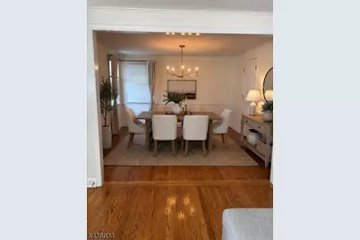 29 Chestnut Dr, Wayne, NJ 07470 - Photo 6
