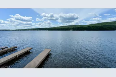 17 Forest Lake Dr, West Milford, NJ 07421 - Photo 10