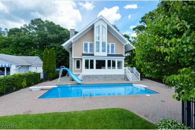 17 Forest Lake Dr, West Milford, NJ 07421 - Photo 4