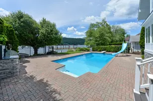 17 Forest Lake Dr, West Milford, NJ 07421 - Photo 8